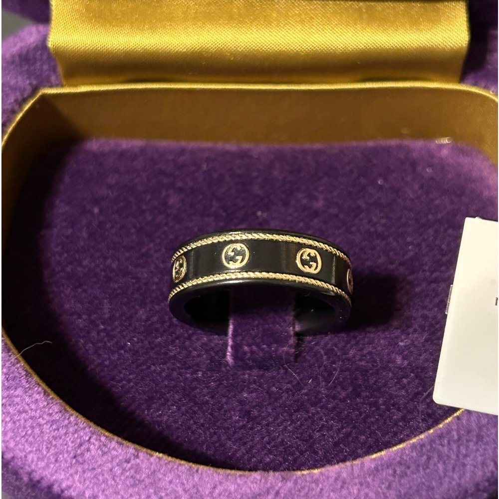 **PRICE REDUCED** *100% AUTHENTIC** GUCCI Icon Ring - Picture 4 of 11